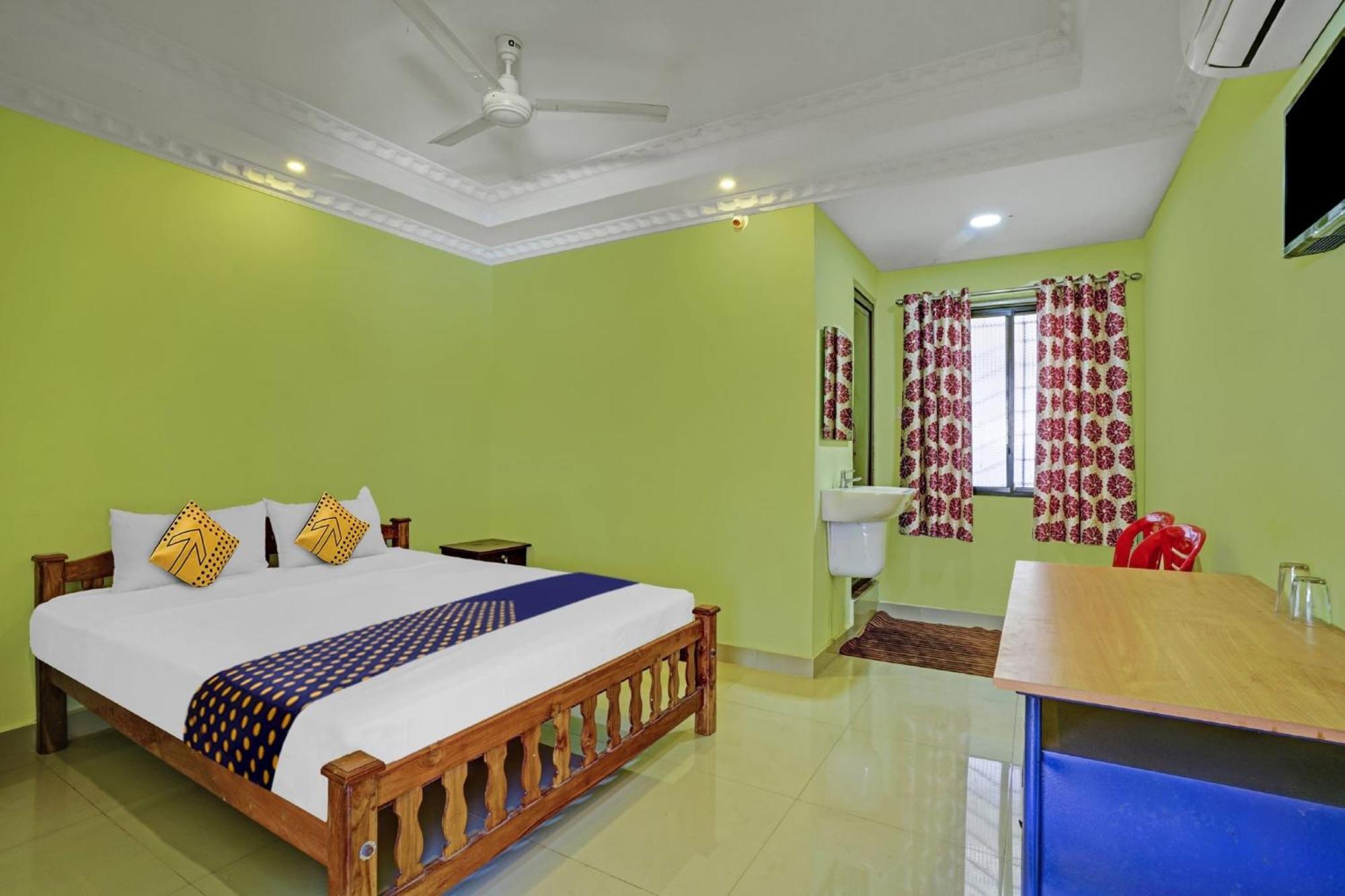 Hotel O Ss Residency Punalur المظهر الخارجي الصورة