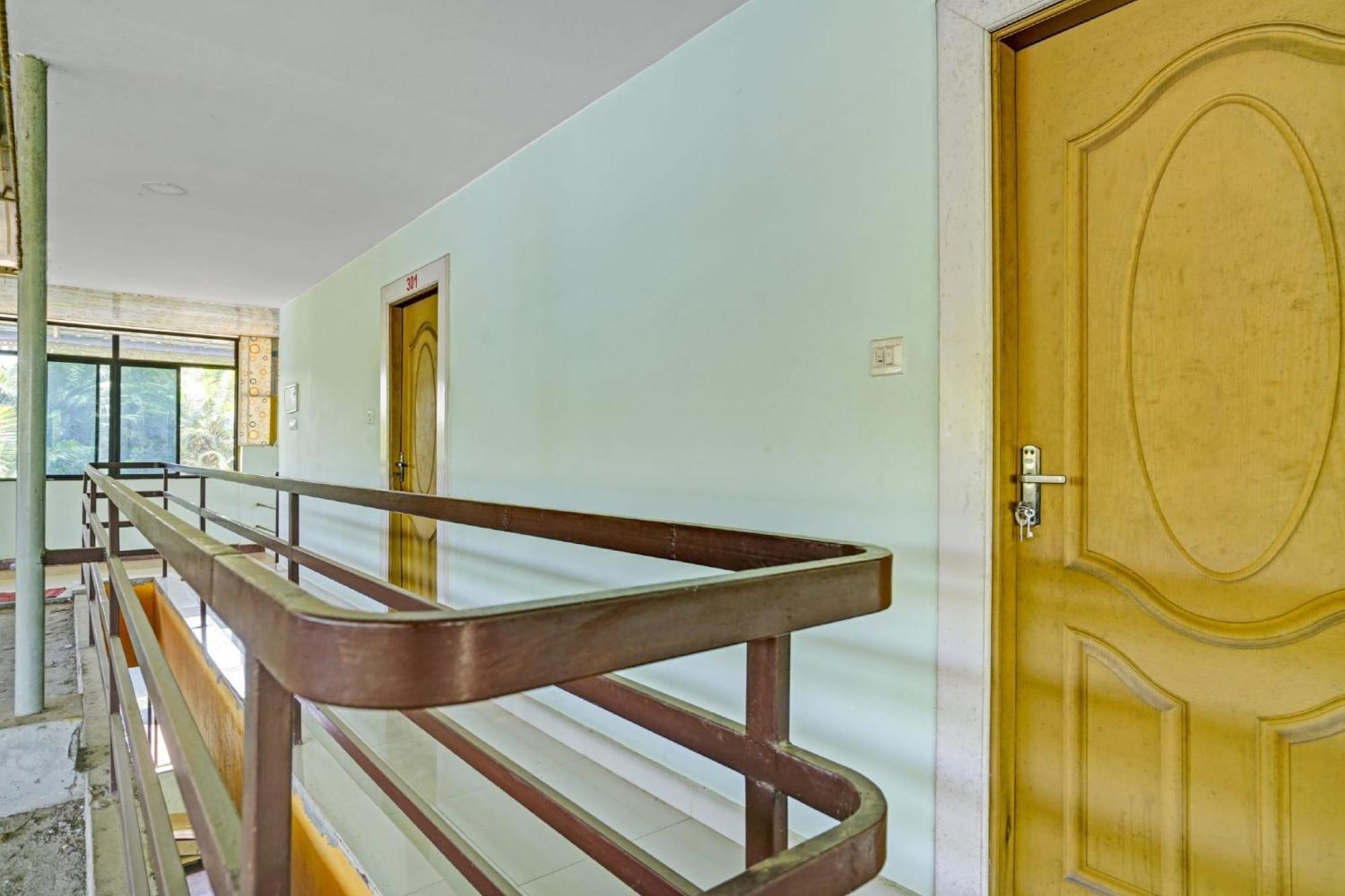 Hotel O Ss Residency Punalur المظهر الخارجي الصورة