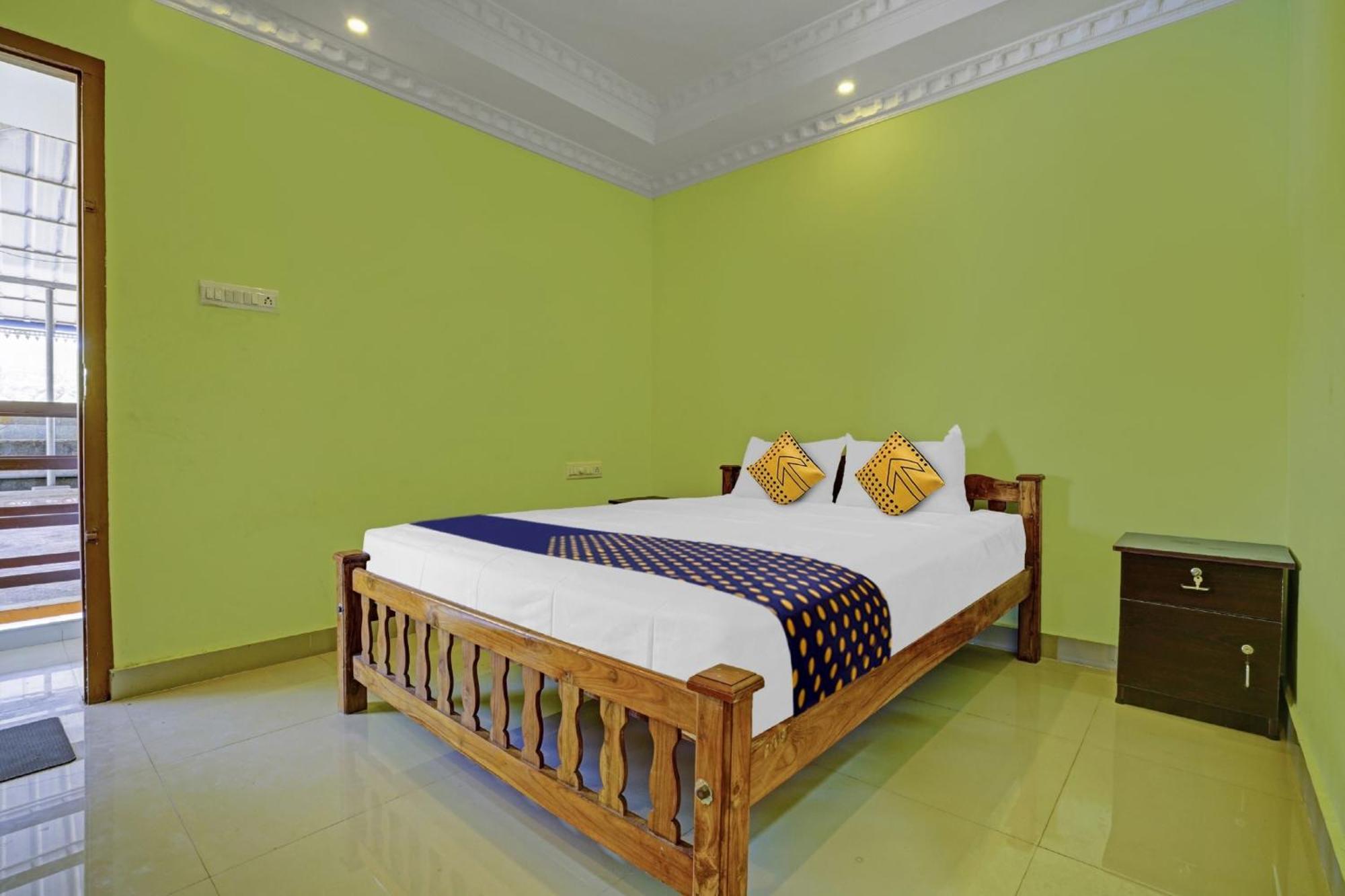 Hotel O Ss Residency Punalur المظهر الخارجي الصورة