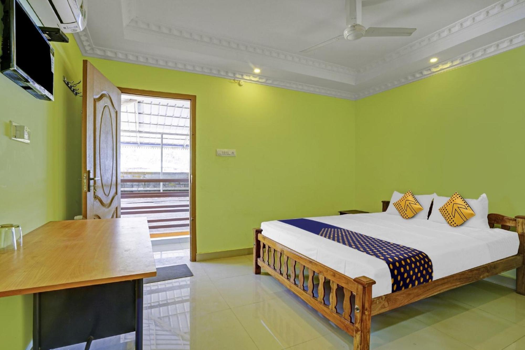 Hotel O Ss Residency Punalur المظهر الخارجي الصورة
